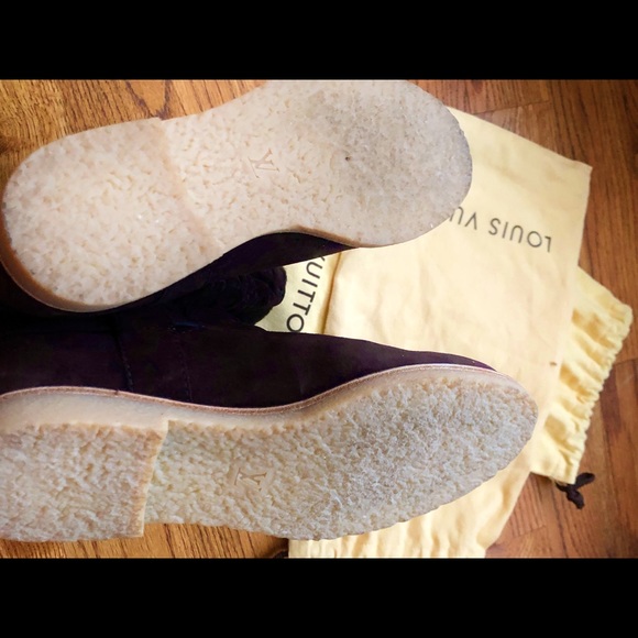 Louis Vuitton dark Brown color suede boots - Picture 6 of 6